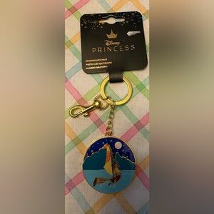 Disney Gold Spinning Keychain featuring Moana